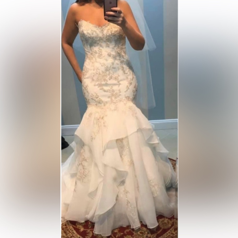 Maggie Sottero wedding gown - Picture 6 of 7